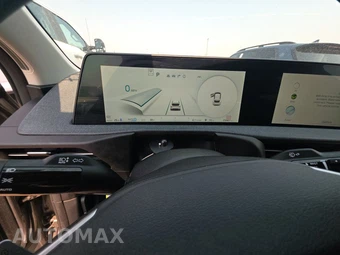 2024 Kia EV6 Wind - miniatura 12