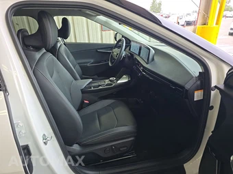 2024 Kia EV6 Wind - miniatura 8