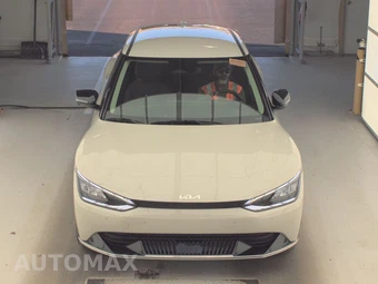 2024 Kia EV6 Wind - miniatura 2