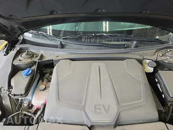 2024 Kia EV6 Wind - miniatura 15
