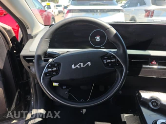 2024 Kia EV6 Wind - miniatura 10