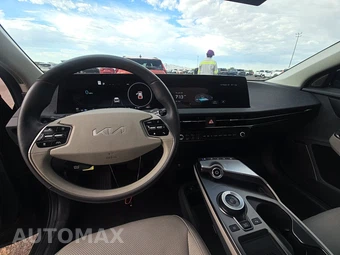 2024 Kia EV6 Wind - miniatura 11