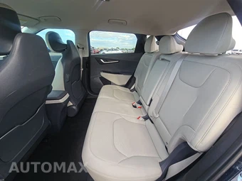2024 Kia EV6 Wind - miniatura 13