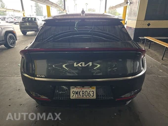2024 Kia EV6 Wind - miniatura 5