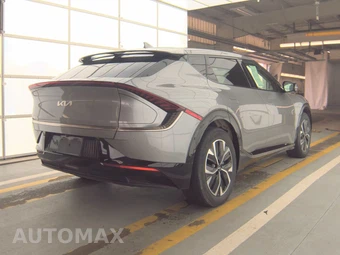 2024 Kia EV6 Wind - miniatura 4