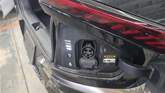 2024 Kia EV6 Wind - miniatura 18