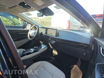 2024 Kia EV6 Wind - miniatura 8
