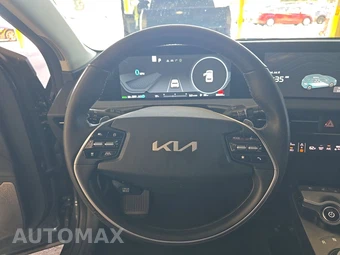 2024 Kia EV6 Wind - miniatura 10