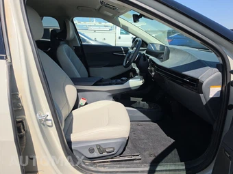 2024 Kia EV6 Wind - miniatura 8