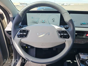 2024 Kia EV6 Wind - miniatura 10