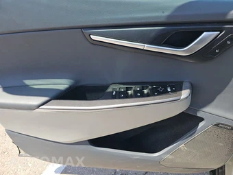 2024 Kia EV6 Wind - miniatura 9