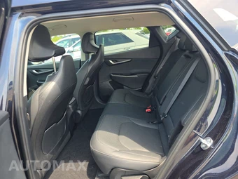 2024 Kia EV6 Wind - miniatura 13