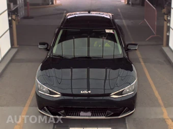 2024 Kia EV6 Wind - miniatura 2