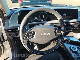 2024 Kia EV6 Wind - miniatura 10