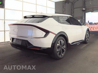 2024 Kia EV6 Wind - miniatura 4