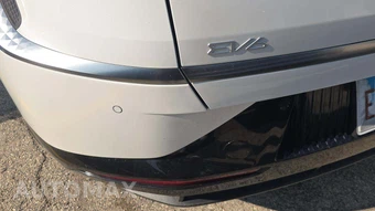 2024 Kia EV6 Wind - miniatura 24