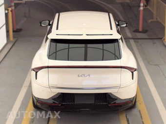 2024 Kia EV6 Wind - miniatura 5