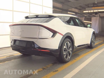 2024 Kia EV6 Wind - miniatura 4