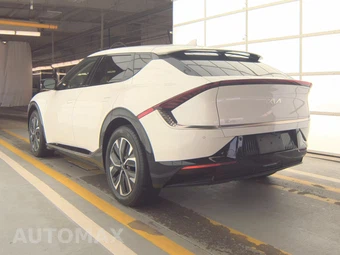 2024 Kia EV6 Wind - miniatura 6