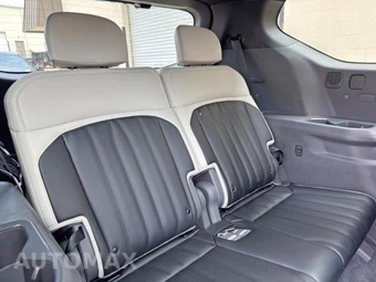 2024 Kia EV9 GT-Line - miniatura 42