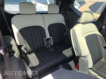 2024 Kia EV9 GT-Line - miniatura 14