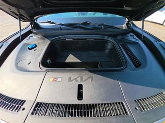 2024 Kia EV9 GT-Line - miniatura 15