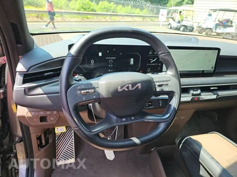 2024 Kia EV9 GT-Line - miniatura 10