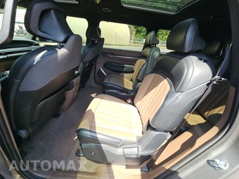 2024 Kia EV9 GT-Line - miniatura 13