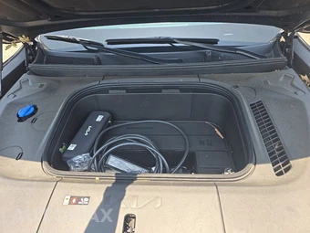 2024 Kia EV9 Land - miniatura 16