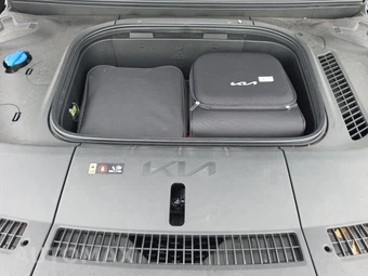 2024 Kia EV9 Land - miniatura 16