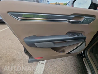 2024 Kia EV9 Land - miniatura 9