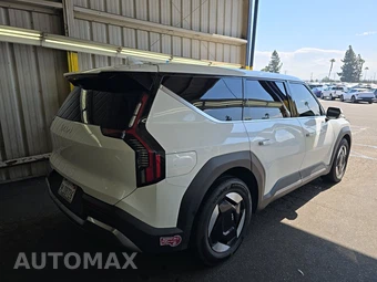 2024 Kia EV9 Light Long Range - miniatura 4