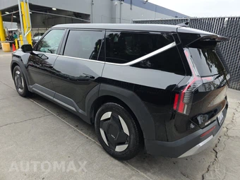 2024 Kia EV9 Light Long Range - miniatura 6