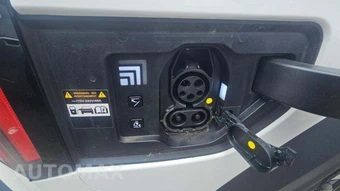 2024 Kia EV9 Light Long Range - miniatura 18
