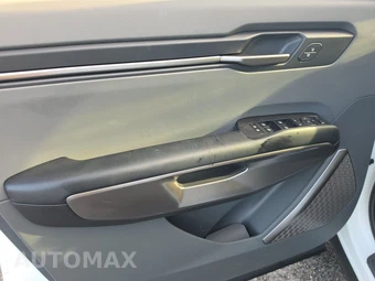 2024 Kia EV9 Light Long Range - miniatura 9