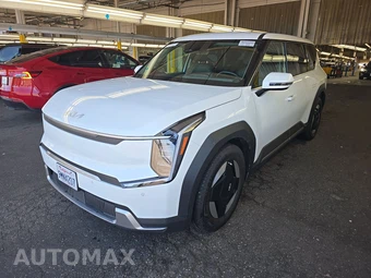 2024 Kia EV9 Light Long Range