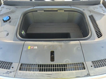 2024 Kia EV9 Wind - miniatura 16
