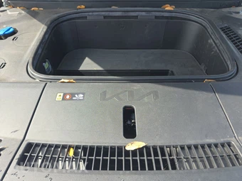 2024 Kia EV9 Wind - miniatura 16