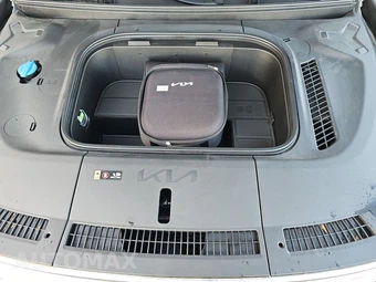 2024 Kia EV9 Wind - miniatura 16