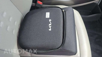 2024 Kia EV9 Wind - miniatura 24