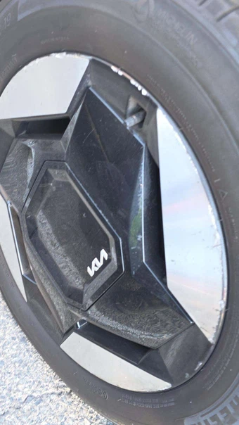 2024 Kia EV9 Wind - miniatura 33