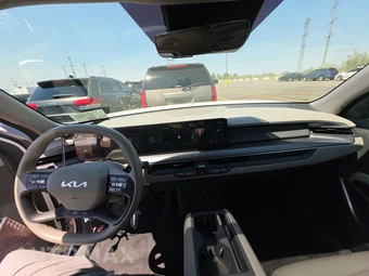 2024 Kia EV9 Wind - miniatura 11