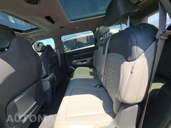 2024 Kia EV9 Wind - miniatura 13
