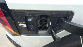 2024 Kia EV9 Wind - miniatura 18
