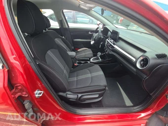 2024 Kia Forte EX - miniatura 18