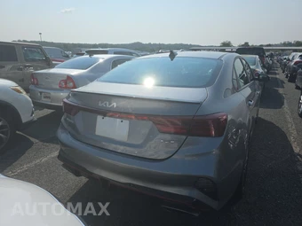 2024 Kia Forte GT - miniatura 5