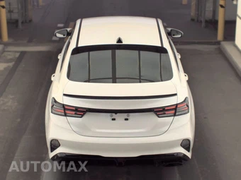 2024 Kia Forte GT - miniatura 5