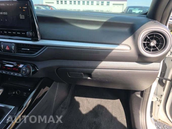 2024 Kia Forte GT - miniatura 16