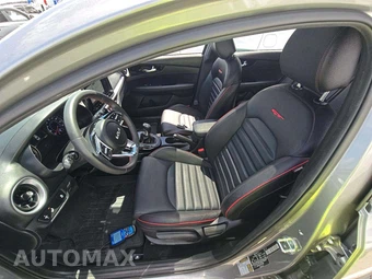 2024 Kia Forte GT - miniatura 6
