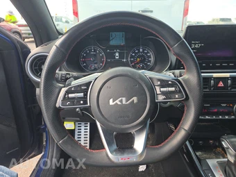 2024 Kia Forte GT - miniatura 10